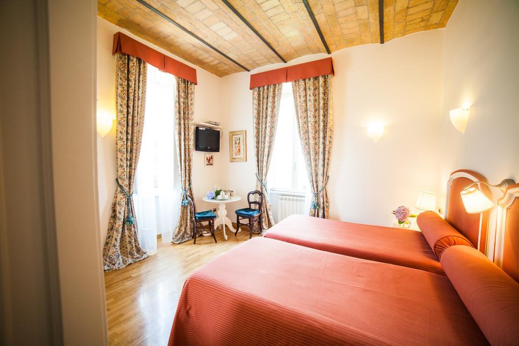 Villa Paganini B&B Rome Room photo